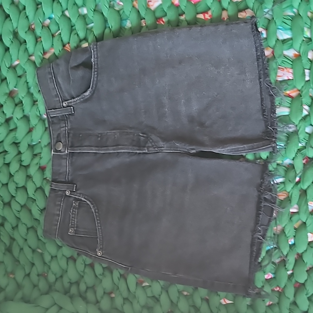 Reformation sustainable black denim cutoff shorts with button fly women's 27